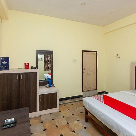 Collection O Ammayi Hotels & Resorts Tiruvannāmalai 外观 照片