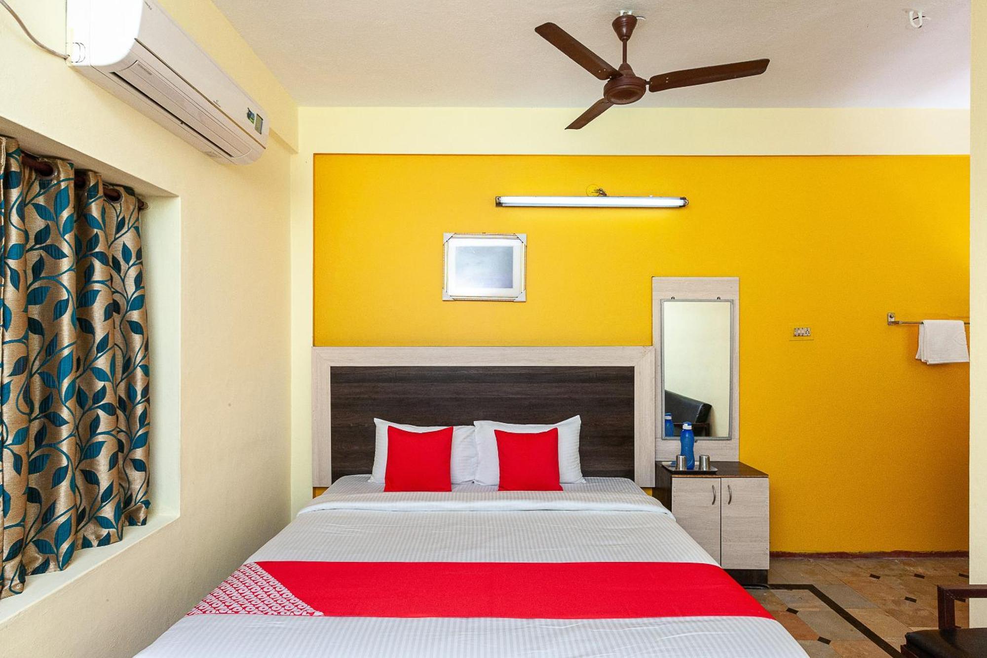 Collection O Ammayi Hotels & Resorts Tiruvannāmalai 外观 照片